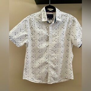 Denim & Flower Slim Fit Button Down Short Sleeve Shirt